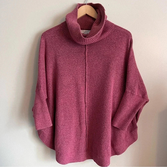 LOFT Shirttail Cowlneck Poncho Sweater Size Medium - Picture 2 of 7